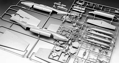 Revell 1/48 Northrop F-89 Scorpion 75th Anniversary edition Revell 1/48 Northrop F-89 Scorpion 75th Anniversary edition