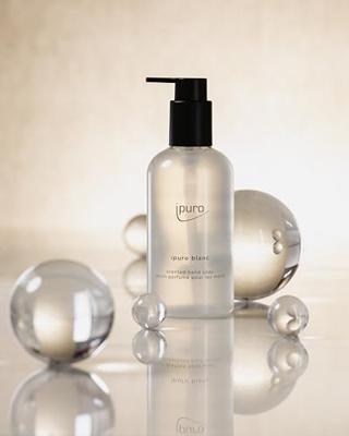 IPuro scented hand soap blanc 250ml IPuro scented hand soap blanc 250ml