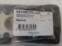 Schneider Electric NSYAECPFLA25 NSYAECPFLA25 (b x h) 215 mm x 25 mm Polypropyleen Grijs-wit (RAL 7035) 1 stuk(s) - thumbnail