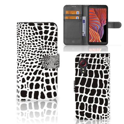 Samsung Galaxy Xcover 5 | Telefoonhoesje | Met pasjeshouder | Slangenprint