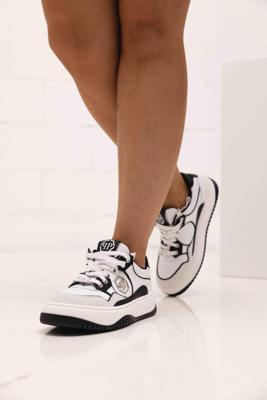 Philipp Plein Sneakers 79037 Dames/Kids Wit/Zwart - Maat 36 - Kleur: WitZwart | Soccerfanshop Philipp Plein Sneakers 79037 Dames/Kids Wit/Zwart - Maat 36 - Kleur: WitZwart | Soccerfanshop