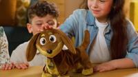 Bewegende Knuffel Goliath Hond 28 cm - thumbnail