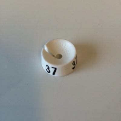 MB wit/zwart 37 voor op kledinghanger