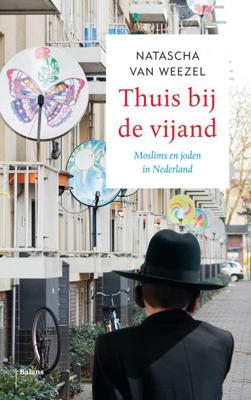 Thuis bij de vijand (Paperback)