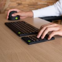 R-GO Tools Numpad Break Numeriek toetsenbord Bluetooth, Draadloos Ergonomisch, Geluidsarme toetsen Zwart - thumbnail