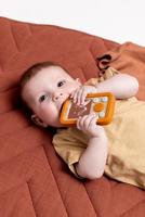 Trixie houten siliconen baby camera - mr. fox - thumbnail