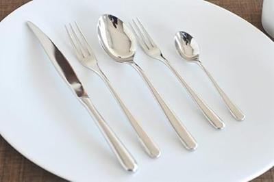 ALESSI - Caccia 18/10 - Dessertlepel 17cm