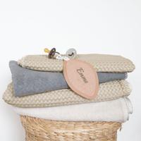 Speendoekje met naam borduren - Roze - thumbnail