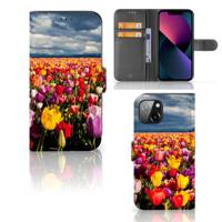 Apple iPhone 13 Hoesje Tulpen - thumbnail