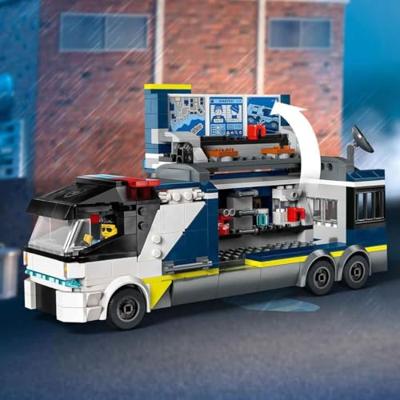 LEGO City politielaboratorium in truck 60418