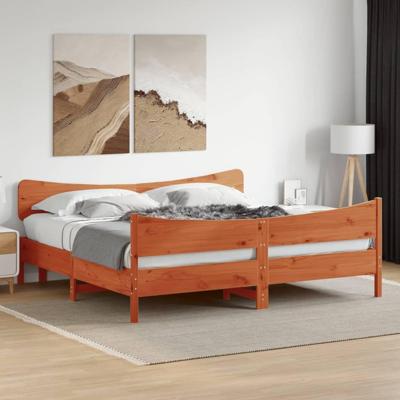 Bedframe zonder matras massief grenenhout wasbruin 200x200 cm
