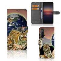 Sony Xperia 1 II | Telefoonhoesje | Met pasjeshouder | Roofdieren - thumbnail