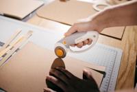 Fiskars rolmes, rechts- & linkshandig, 1 stuk - thumbnail