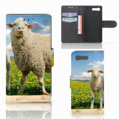 Sony Xperia X Compact | Telefoonhoesje | Met pasjeshouder | Schaap en Lammetje Sony Xperia X Compact | Telefoonhoesje | Met pasjeshouder | Schaap en Lammetje