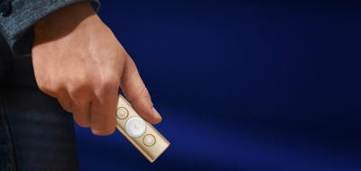 Spotlight Presentation Remote - Afstandsbediening presentatie - 3 knoppen - goud Spotlight Presentation Remote - Afstandsbediening presentatie - 3 knoppen - goud