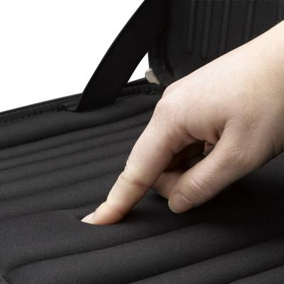 Case Logic Hardshell hoes voor 13 inch laptop