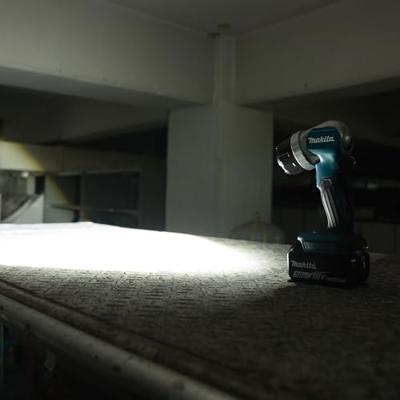 Makita DEBDML808 Accu LED Zaklamp 190 lm 14,4V / 18V