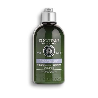 L'Occitane 5 Ess. Oils Gentle & Balance Conditioner 250 ml L'Occitane 5 Ess. Oils Gentle & Balance Conditioner 250 ml