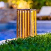 Decoratieve zonnelantaarn - LUMISKY - CHENNAI - H30 cm - Massief teakhout - Warm witte LED - thumbnail