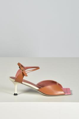 Morobe sandalen Grace 108 toffee tri Morobe sandalen Grace 108 toffee tri