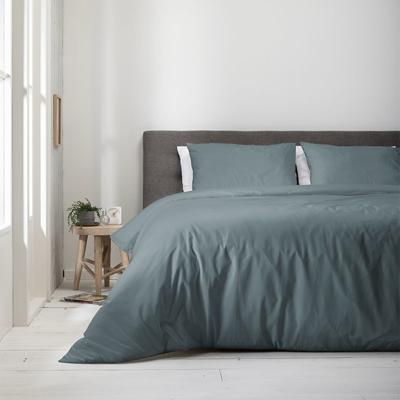 Fresh & Co Uni Pantone - Flessengroen Lits-jumeaux (240 x 220 cm + 2 kussenslopen) Dekbedovertrek Fresh & Co Uni Pantone - Flessengroen Lits-jumeaux (240 x 220 cm + 2 kussenslopen) Dekbedovertrek