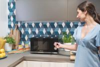 Magnetron Candy CMW20TNMB Zwart 700 W 20 L - thumbnail