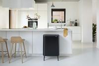 Brabantia Bo touch bin hi 60 liter matt black - thumbnail