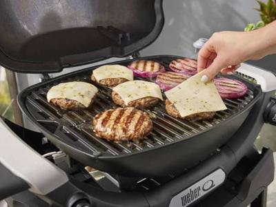 Weber Q1200N gasbarbecue - 2,94 kW - 1 roestvrijstalen brander - Twee zijplanken - Geëmailleerd gietijzer - Zwart