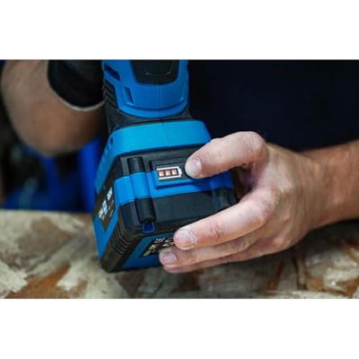 Enzo Koma tools accu haakse slijpmachine | 4.0Ah | 20V | 115mm | Incl. 1x accu en koffer - 6490160 Enzo Koma tools accu haakse slijpmachine | 4.0Ah | 20V | 115mm | Incl. 1x accu en koffer - 6490160