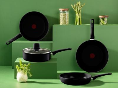 Tefal Kookgerei Tefal renew black koekenpan 20 cm zwart