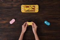 8Bitdo Zero 2 Mini Bluetooth Gamepad (Yellow) - thumbnail