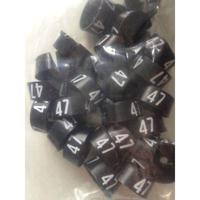 MB zwart/wit 47 voor op kledinghanger - thumbnail