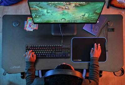 Trust GXT 709 Luminus Gaming Bureau Zwart - thumbnail