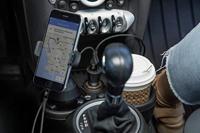 Belkin F8J168BT Telefoonhouder voor in de auto 360° draaibaar Bevestigingswijze (auto): Bekerhouder - thumbnail