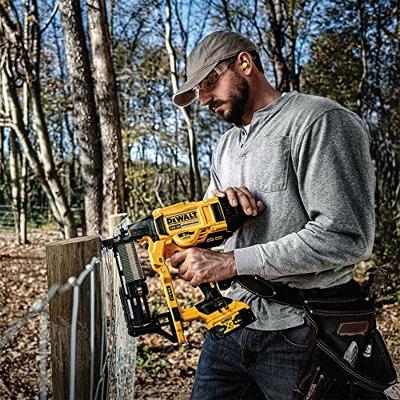 DeWALT DCFS950N Accu constructietacker voor hekwerk 9Ga 18V XR Basic Body