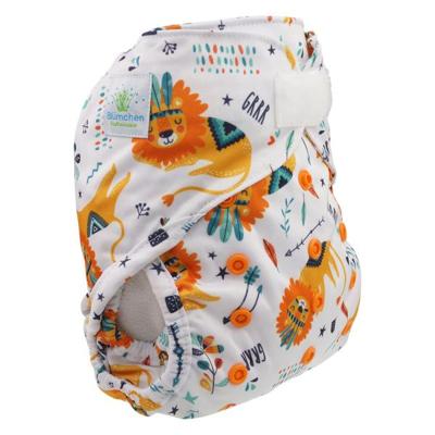 Blümchen overbroekje Slaperige Leeuw - OneSize (4-15 kilo) - Klittenband