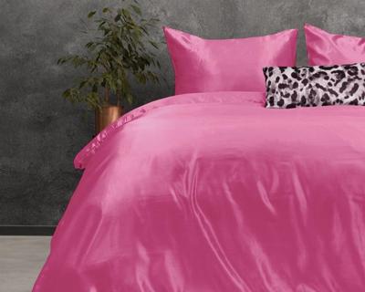 RoyalTextile - Beauty Skin Care Dekbedovertrek Micropercal - Fel Roze - 200 x 220 RoyalTextile - Beauty Skin Care Dekbedovertrek Micropercal - Fel Roze - 200 x 220
