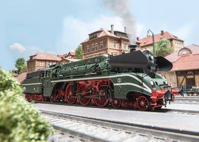 TRIX H0 25029 H0 stoomlocomotief BR 18 134 olie van de DR TRIX H0 25029 H0 stoomlocomotief BR 18 134 olie van de DR