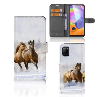 Samsung Galaxy A31 | Telefoonhoesje | Met pasjeshouder | Paarden Samsung Galaxy A31 | Telefoonhoesje | Met pasjeshouder | Paarden
