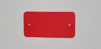 PVC labels 64x118mm rood2xgat ronde hoek PVC labels 64x118mm rood2xgat ronde hoek