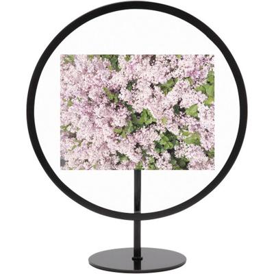 Umbra Infinity fotolijst 22x27x10cm staand - voor foto&apos;s 10x15cm - rond - Iron zwart 1012271-040