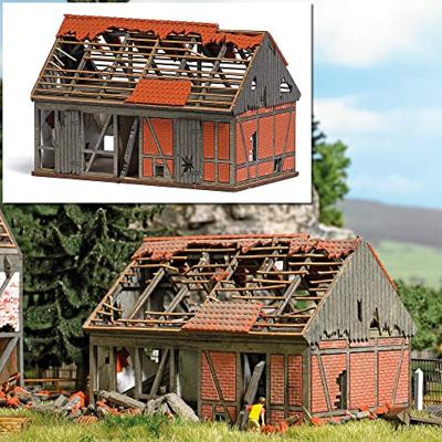 Busch 1669 H0 Vervallen stal