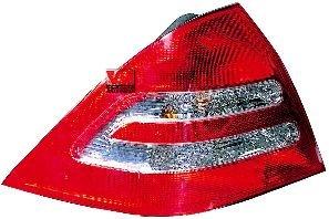 Achterlicht links tot 3e maand 2004 niet voor stationwagon 3032933