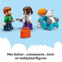 LEGO® DUPLO® 10449 Eerste bezoek aan de arts - thumbnail