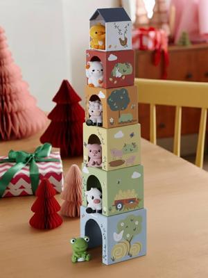 Kubustoren met vingerpoppetjes groen