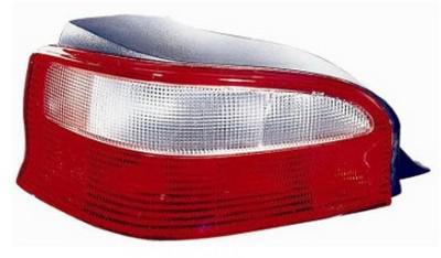 Achterlicht links vanaf bouwjaar 9e maand 1999+ BOVEN WIT 0951931