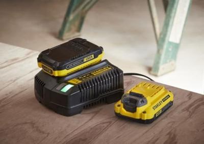 STANLEY SFMCD700D2A-QW 20V boor/schroefmachine