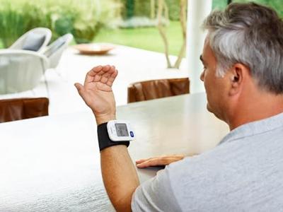 Omron Rs2 Bloeddrukmeter Pols Hem6161e