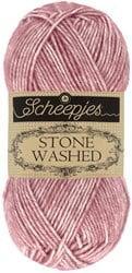Scheepjes Stone Washed - 808 Corundum Ruby - Haakgaren / Breigaren