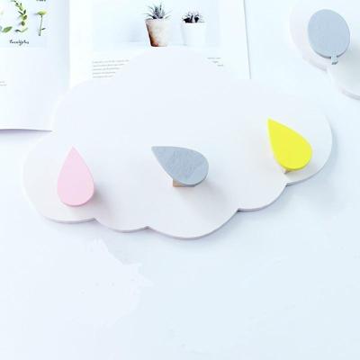Houten wolk regendruppel ballon haak plank grootte: 35x23x 4.5 cm (regendruppels roze + grijs + geel)